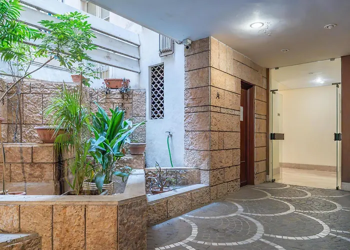 Lion Renting Trastevere 3* Rome